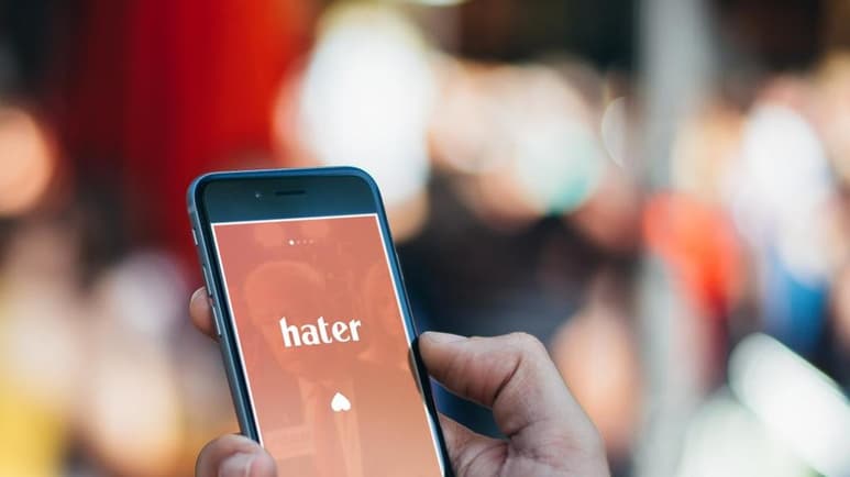 Para utilizar Hater es necesario realizar un registro y responder una serie de preguntas sobre tus gustos y cosas que odias. (ARCHIVO)