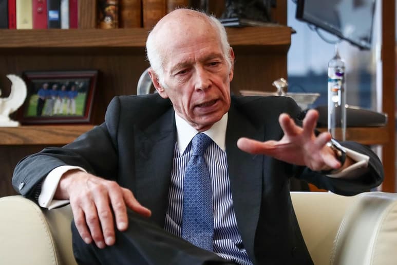 El presidente de la Asociación de Bancos de México, Luis Niño de Rivera, descartó que la ABM venda boletos para el avión presidencial. (ARCHIVO)
