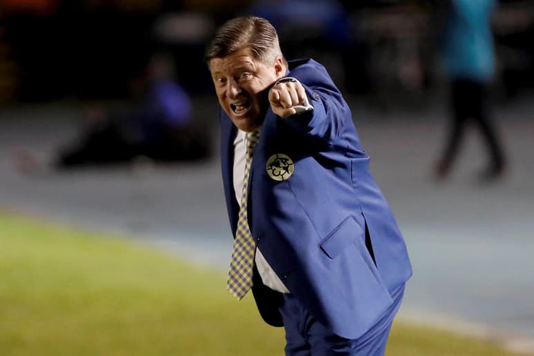 El técnico mexicano no dudó en recalcar que el trabajo de los árbitros no fue el correcto en el estadio del club guatemalteco. (ARCHIVO)