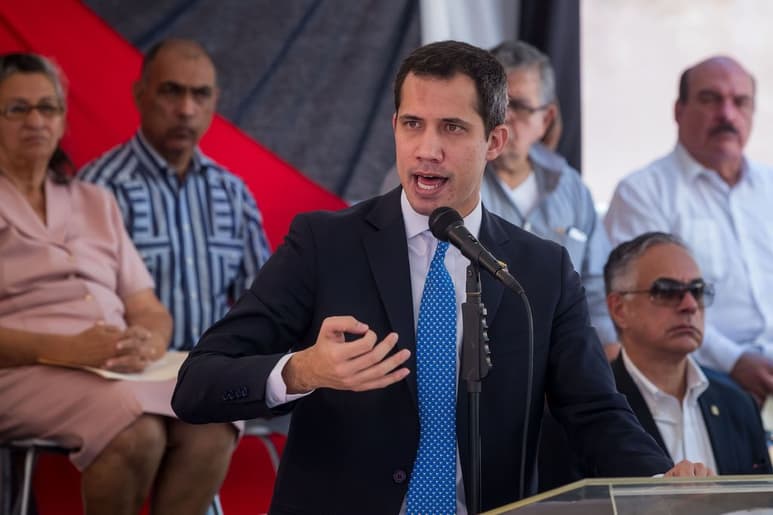 Guaidó anunció que ratificó a Carlos Paparoni como comisionado presidencial contra el terrorismo y el crimen organizado. (EFE)