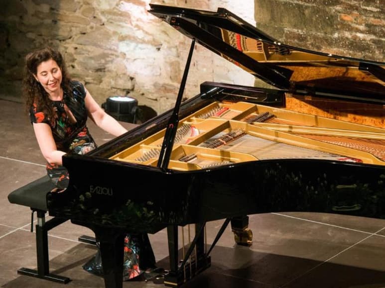 El instrumento musical era de la pianista canadiense Angela Hewitt. (INTERNET)