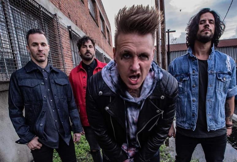 Uno de los álbumes más aclamados en el género nu-metal, es Infest, de los estadounidenses Papa Roach, de éste se desprendieron algunos temas clásicos como Last Resort, Dead Cell y Between Angels And Insects, es por esto que la banda celebrará 20 años de su lanzamiento con algunos shows en vivo. (INSTAGRAM)