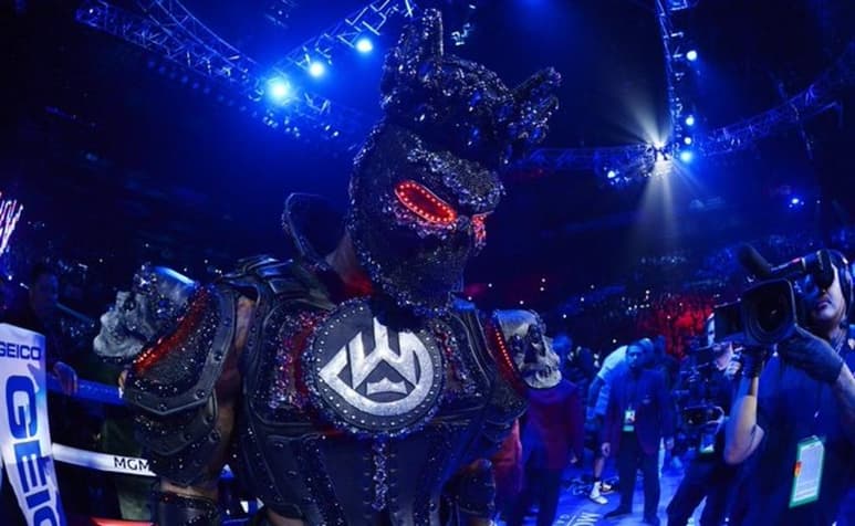 Wilder ha culpado a su costoso disfraz de su bajo rendimiento el sábado pasado. (CORTESÍA)
