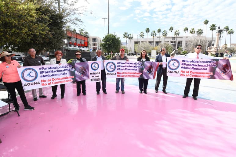 Integrantes de este movimiento se manifestaron en distintos puntos de la Comarca Lagunera. (FERNANDO COMPEÁN)