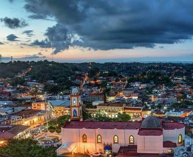 Papantla reciben la primavera en medio de fiestas, festivales, rituales, música y danza. (ESPECIAL/INSTAGRAM)