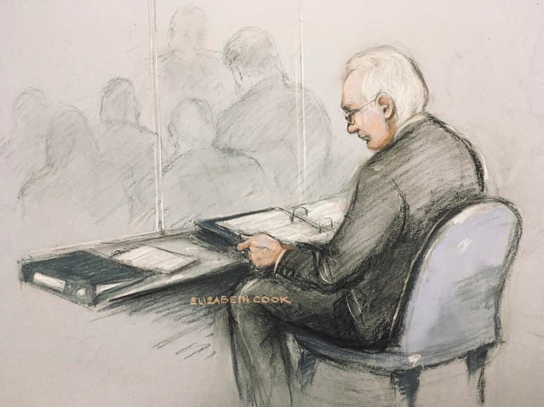 Assange es requerido por Estados Unidos por la difusión en WikiLeaks en 2010-2011, en colaboración con medios internacionales, de documentos secretos. (ARCHIVO)