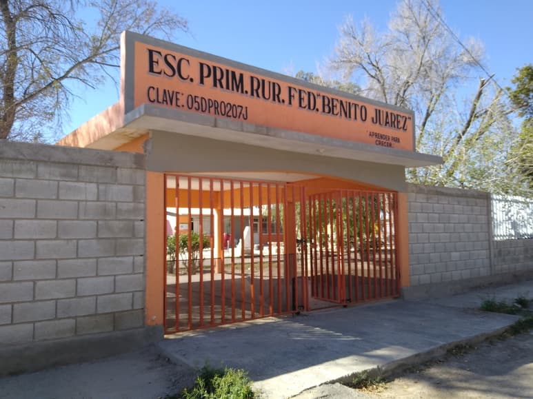 Es la Escuela Primaria Rural Federal Benito Juárez, misma que tenía una parcela hasta septiembre del 2019.