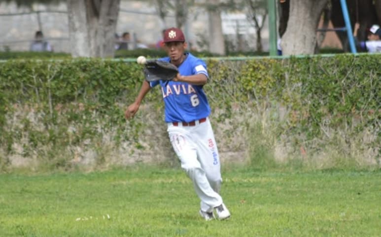Tremendos juegos se vivieron por los títulos en este tradicional circuito, que continúa con las semifinales en la categoría de Primera Fuerza. (ESPECIAL)