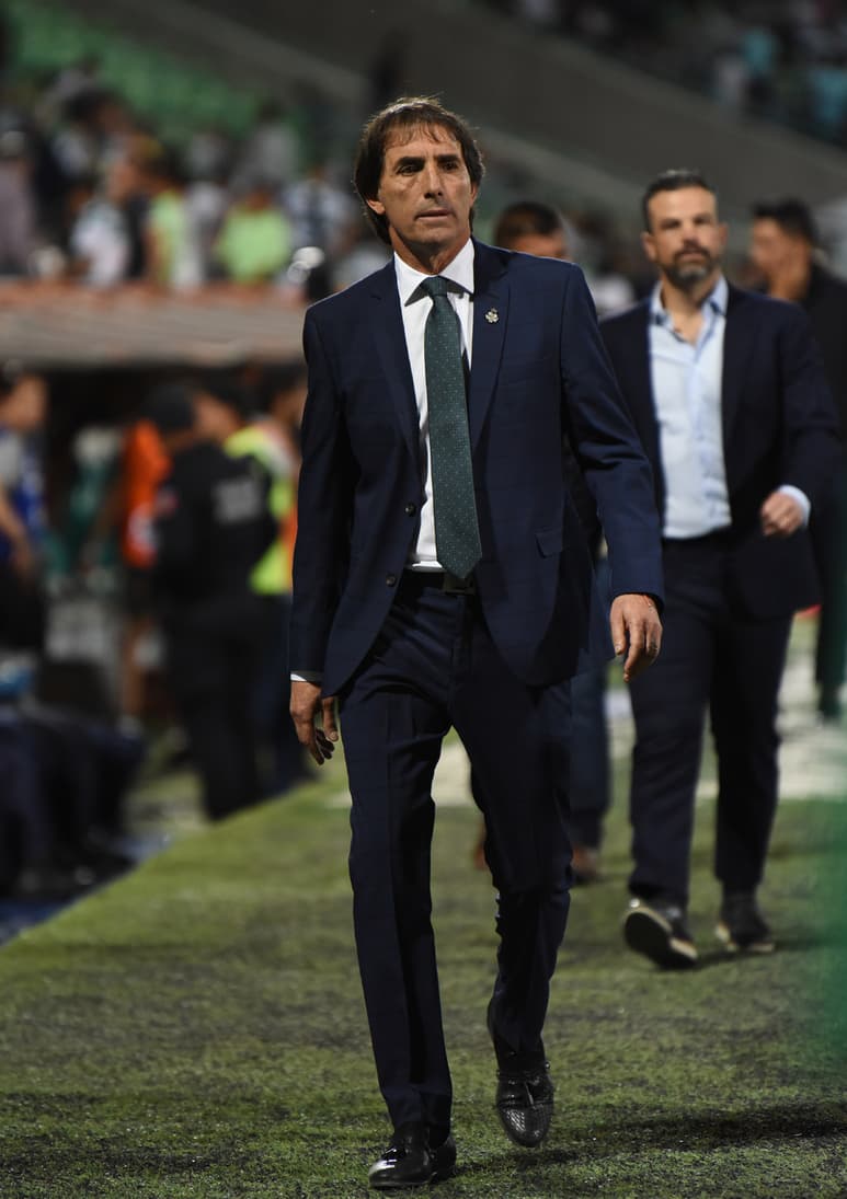 Guillermo Almada, técnico de los Guerreros, sigue imbatible en la cancha del Estadio Corona. (JESÚS GALINDO)