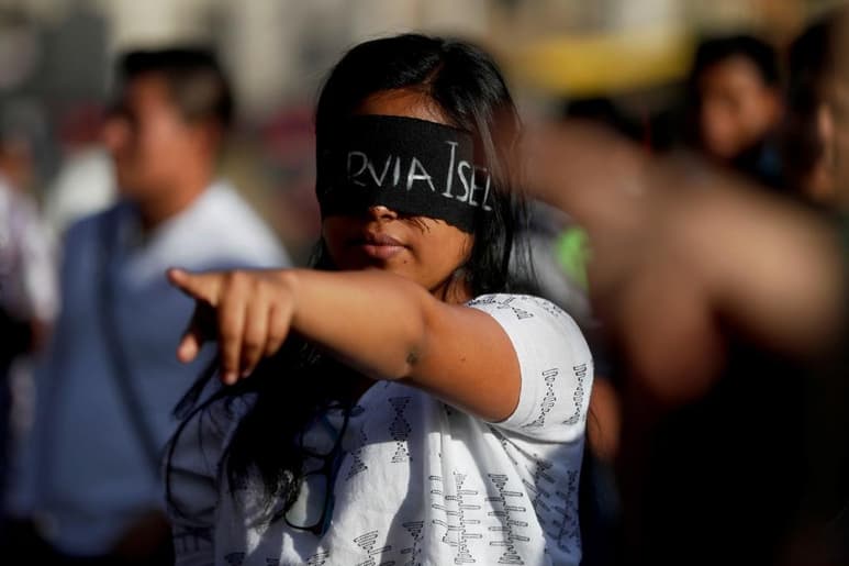 El Ayuntamiento de Madrid decidió rechazó que la canción “Un violador en tu camino” se realice en el Espacio de Igualdad Clara Campoamor, por considerar que ataca a las instituciones del orden. (ARCHIVO)