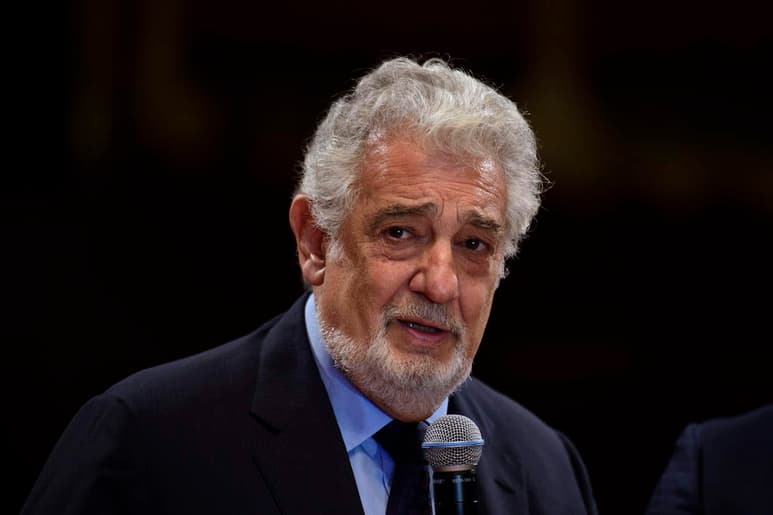 Plácido Domingo y la Royal Opera House han decidido conjuntamente que el cantante español no participe en las funciones de Don Carlo previstas para el próximo julio en Londres, informó este viernes el teatro londinense. (ARCHIVO)