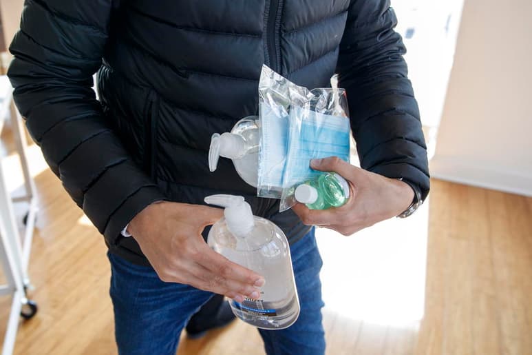Los temores generados por el brote del nuevo coronavirus en Estados Unidos han creado legiones de acaparadores de comidas en lata, cenas congeladas, papel higiénico y productos de limpieza. (ARCHIVO) 