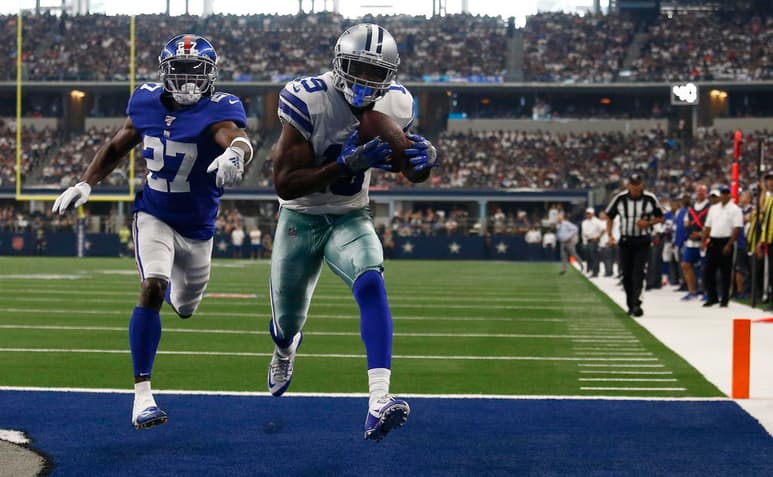 Amari Cooper sumó 1,189 yardas por recepción la temporada pasada y llegó a 'zona prometida' en ocho ocasiones. (ARCHIVO)