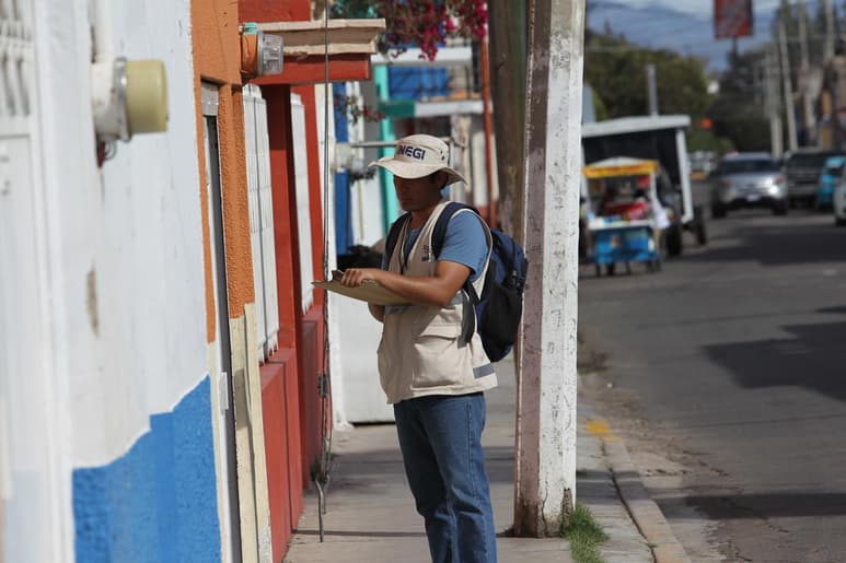 Un encuestador del Instituto Nacional de Estadística y Geografía (Inegi) fue lesionado con disparos de arma de fuego cuando realizaba sus labores en un domicilio de la calle Víctor Henestrosa, de la colonia Magisterio Democrático, al norte de Juchitán, Oaxaca. (ARCHIVO)