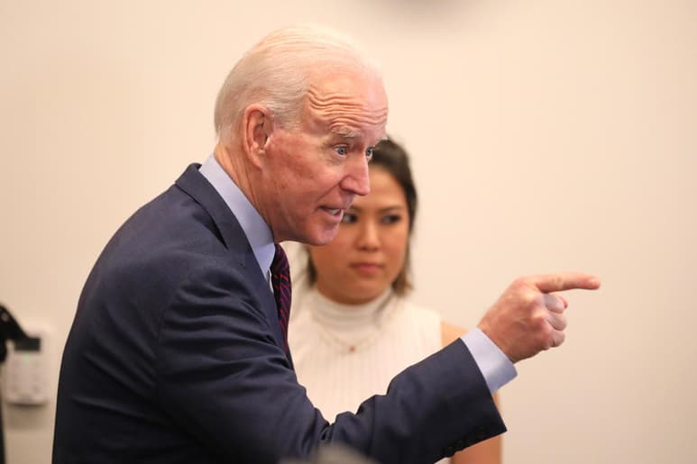 Biden añadió así Michigan a sus victorias ya proyectadas en Missouri y Mississippi, tres de los seis estados llamados a las urnas este martes junto a Washington, Idaho y Dakota del Norte, donde no se conocen todavía resultados. (EFE)