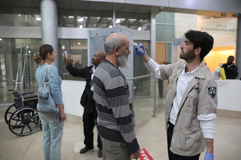 Hasta el momento, 109 israelíes han dado positivo por el coronavirus y dos de ellos están en estado grave. (EFE)