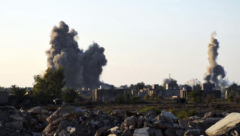 Irak condenó hoy los ataques aéreos estadounidenses, calificándolos como una “violación de la soberanía” además de revelar la muerte de seis personas en su territorio. (ARCHIVO)