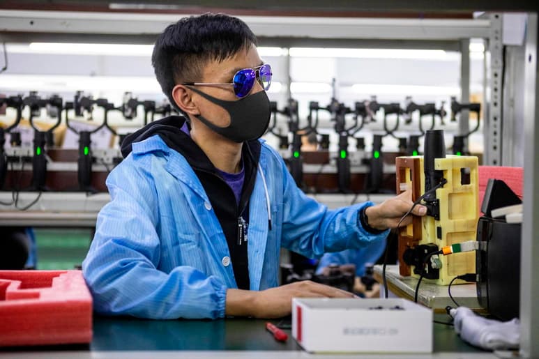 Por otra parte, 5 de los nuevos casos importados se detectaron en la capital china, Pekín; 4 en la provincia oriental de Zhejiang; 3 en la ciudad de Shanghái; 3 en la provincia occidental de Gansu y uno en la provincia meridional de Guangdong. (ARCHIVO)