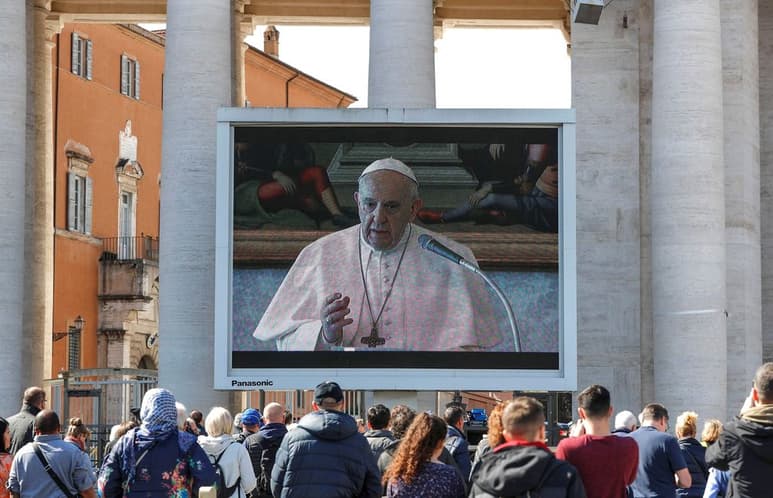 En el Vaticano se ha registrado por el momento un único enfermo de coronavirus, aislado ya en el hospital Gemelli de Roma.
