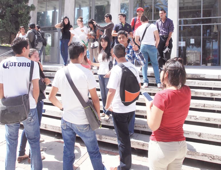 Se busca que con esta herramienta puedan alertar a quienes se encuentren cerca, en caso de vivir una situación de acoso o violencia. (EL SIGLO DE TORREÓN)