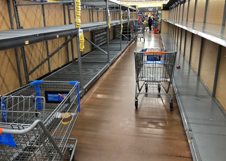 El estado de Nueva Jersey, en el noreste de Estados Unidos, quiere impedir que las miles de personas que han acumulado compulsivamente productos en sus casas tras el estado de alarma creado por el COVID-19 los puedan devolver. (ARCHIVO) 