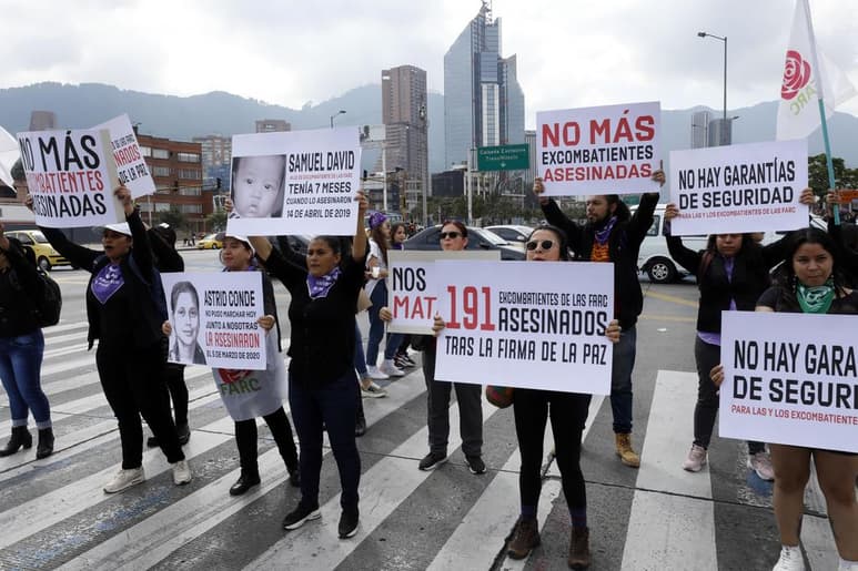El partido político FARC denunció este miércoles el asesinato de dos desmovilizados en el sureño departamento del Caquetá, con lo que ya son 190 los exguerrilleros asesinados desde la firma del acuerdo de paz en noviembre de 2016. (EFE)
