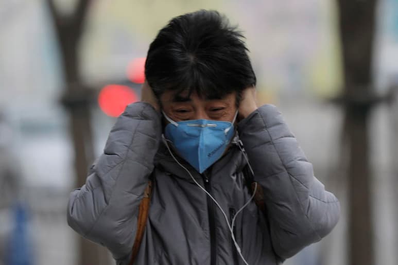 El número de contagios 'activos' en China es de 7 mil 263, de los cuales 2 mil 314 se encuentran en estado grave.