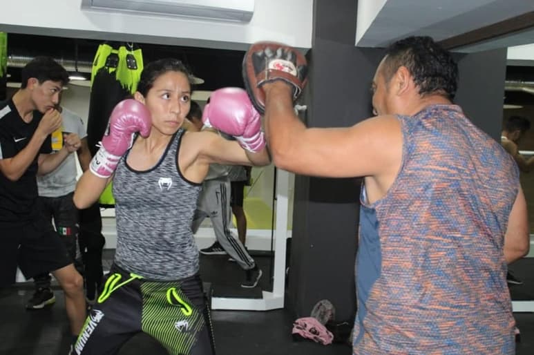 La actual campeona mundial del CMB, realizaba su preparación en la capital del país, pero tuvo que interrumpirla. (CORTESÍA)