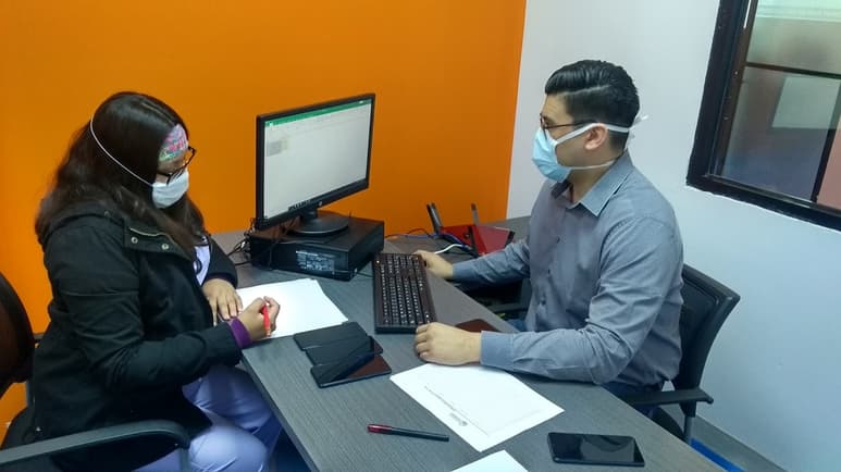 También se destinó un número telefónico (878 153 72 14) para atenderán dudas relacionas a la pandemia de coronavirus. (EL SIGLO DE TORREÓN)