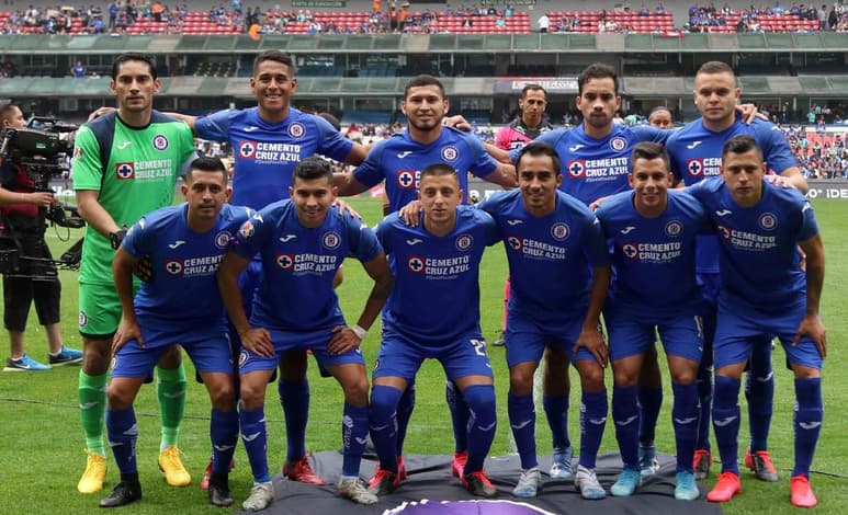 En Cruz Azul no se han hecho pruebas para COVID-19. (ARCHIVO)