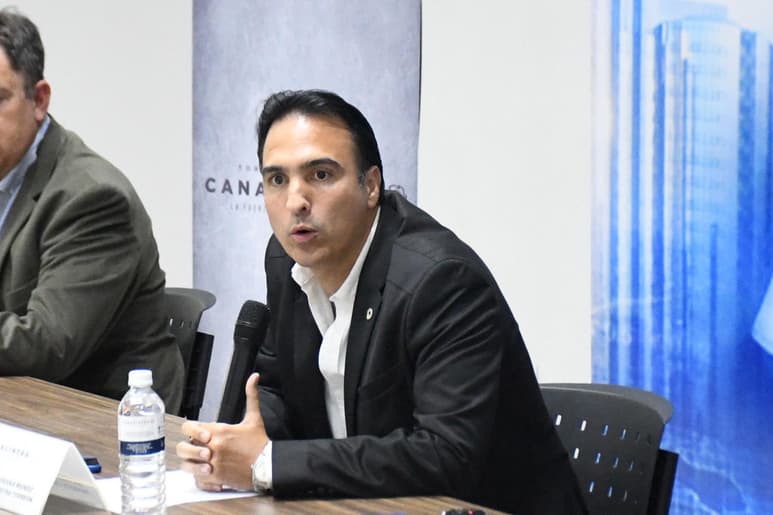'Vamos a atacar el problema de salud, necesitamos estar atacando el problema económico ahorita para que luego no venga un problema de seguridad', expresó Carlos Braña. (EL SIGLO DE TORREÓN)