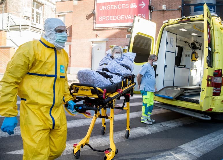 De acuerdo con datos de las Secretaría de Salud, de las cuatro muertes registradas hasta este martes, todas han estado relacionadas con problemas de sobrepeso y enfermedades crónicas, principalmente la diabetes. (EFE)
