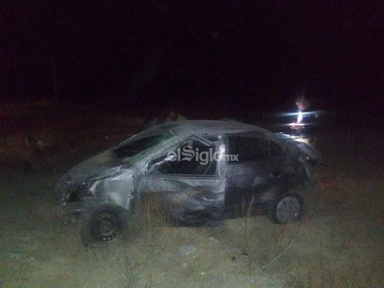 Las autoridades de Seguridad confirmaron que el finado circulaba a exceso de velocidad por lo que perdió el control de la unidad. (EL SIGLO DE TORREÓN)