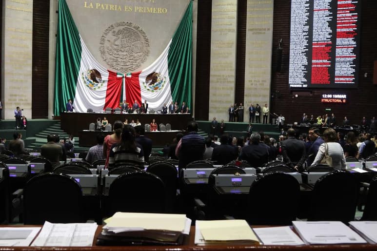 Desde el viernes pasado dejó de asistir y todo el personal que estuvo en contacto con él se encuentra en sus hogares y se dará seguimiento. (AGENCIAS)