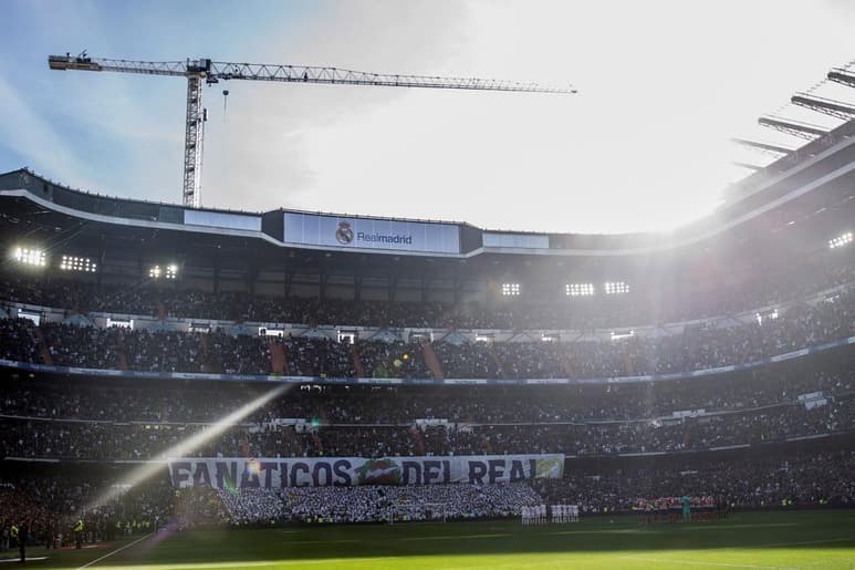 Real Madrid y el Consejo Superior de Deportes (CSD) han impulsado que el estadio Santiago Bernabéu se convierta en un gran centro de aprovisionamiento de material sanitario. (ARCHIVO)