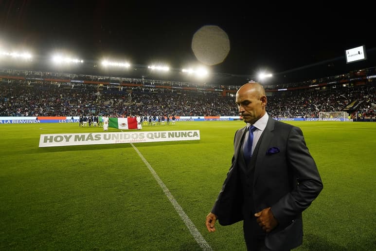 El español dirigió por un año en nuestro país a Cruz Azul. (ARCHIVO)