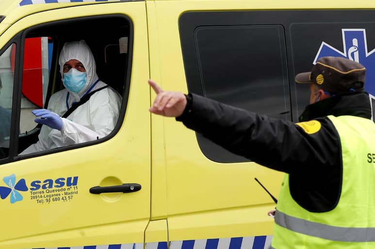 España es el cuarto país del mundo en número de afectados, el segundo en pacientes recuperados y el segundo en número de fallecidos, sólo por detrás de Italia. (EFE)