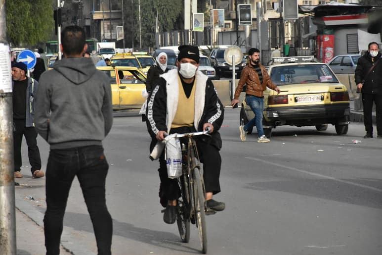 Siria anunció el primer caso de COVID-19 el pasado día 22, pero una semana antes ya empezó a aplicar una serie de medidas preventivas para evitar la propagación de la pandemia. (EFE)