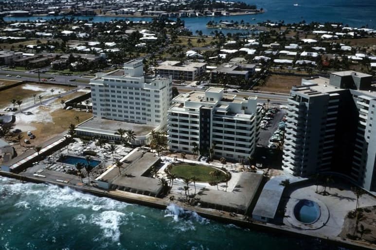El hotel no quiere hacer válida la cláusula de cancelación por brote de enfermedad. (INTERNET)