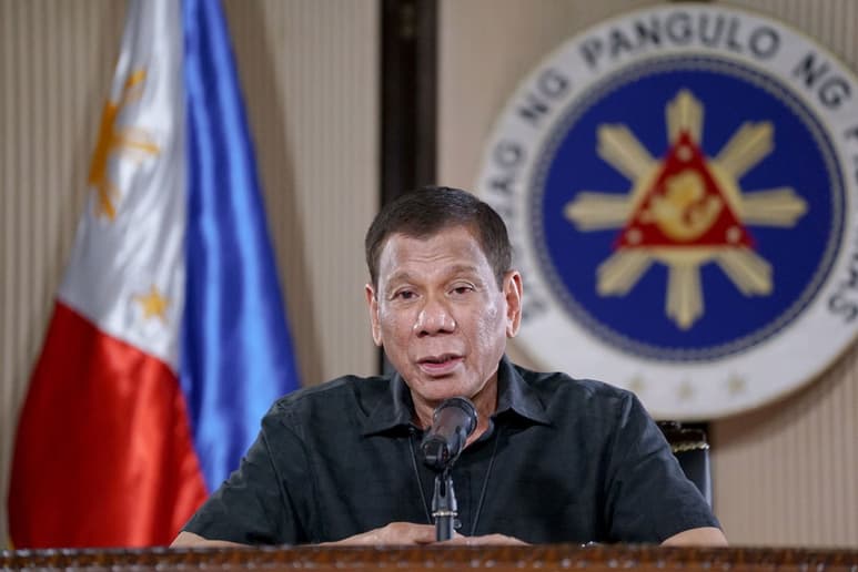 El presidente Duterte acusó a grupos izquierdistas de agitar el sentimiento público. (ARCHIVO)