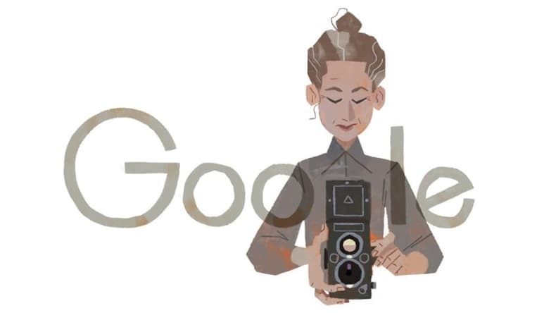 Google rinde tributo a Lola Álvarez a 117 años de su nacimiento con un doodle en el que aparece ella sosteniendo una cámara fotográfica (CAPTURA)