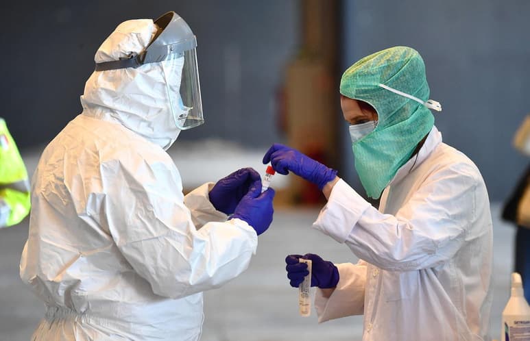 Los casos totales desde que se detectó el virus el 20 de febrero son 132,547. (EFE)
