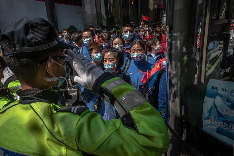 En Wuhan han fallecido 2,571 personas por COVID-19 de las 3,331 que han muerto en toda China. (EFE)