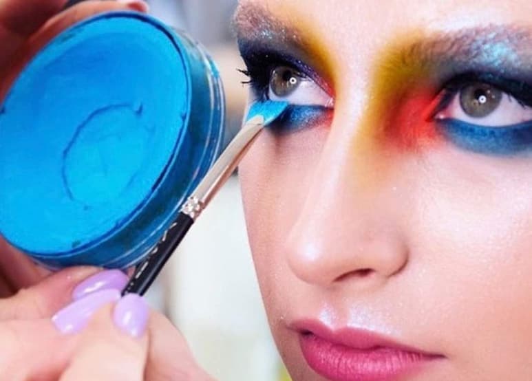 M.A.C Cosmetics dona 10 millones de dólares a 250 organizaciones del mundo. (ESPECIAL)