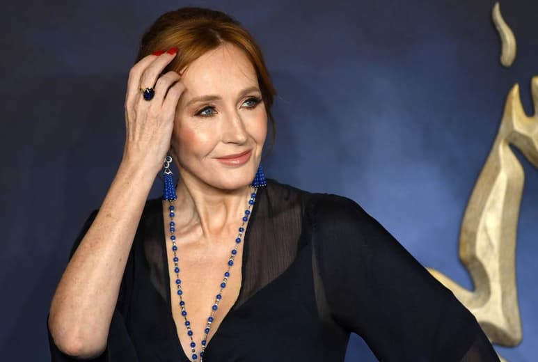 La escritora escocesa JK Rowling, autora de Harry Potter, anunció este martes que ha superado los síntomas del coronavirus y se encuentra 'completamente recuperada'. (ARCHIVO)