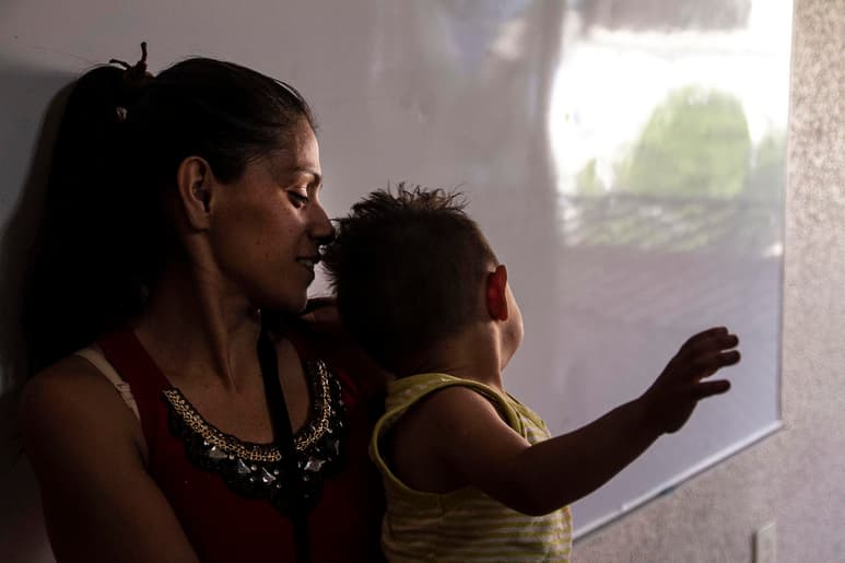 La Secretaría de Salud de Chiapas reportó dos nuevos casos de COVID-19, uno de ellos se trata de un bebé de ocho meses de edad. (ARCHIVO)