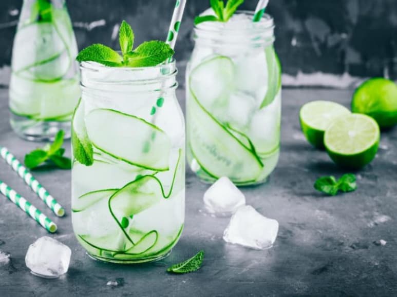 El pepino también brinda vitamina C. (INTERNET)