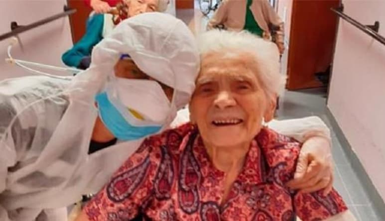 Con el tratamiento indicado, la mujer ha conseguido recuperarse poco a poco de los síntomas del virus (ESPECIAL)