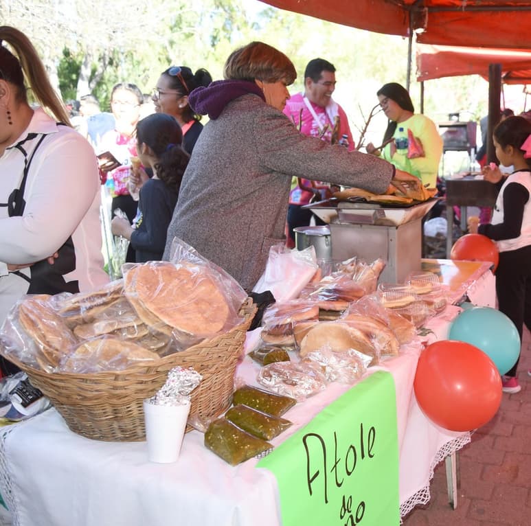 Semitas, pan ranchero, alimentos que se preparan en semana mayor por las manos de las abuelas. (EL SIGLO DE TORREÓN)