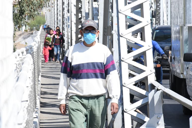 La gente que va de Coahuila a Durango y viceversa debe portar cubrebocas obligatoriamente.